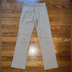 Boys Vineyard Vines pants